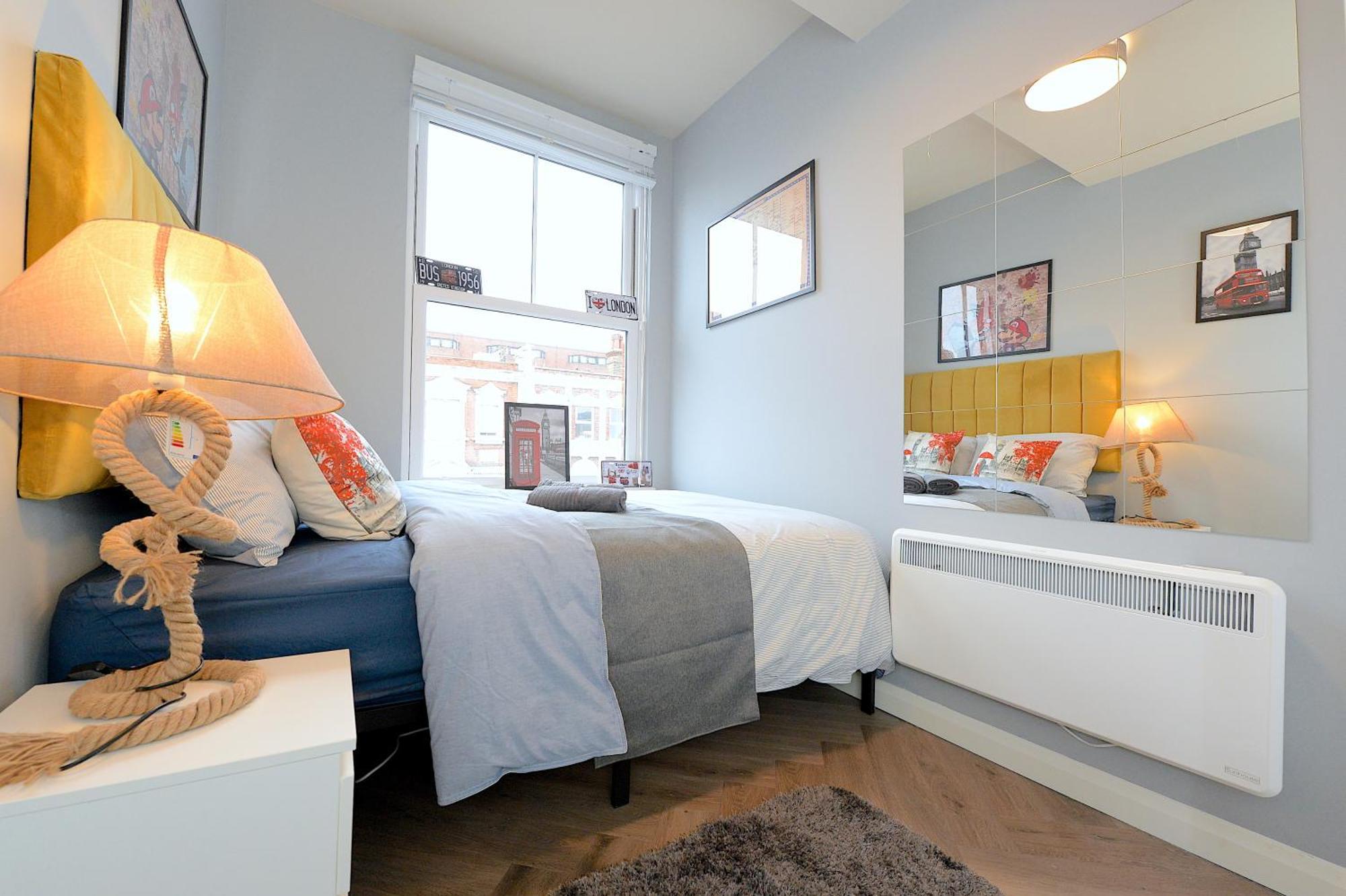 2 Bed Terraced Flat Piccadilly Line Apartamento Londres Exterior foto