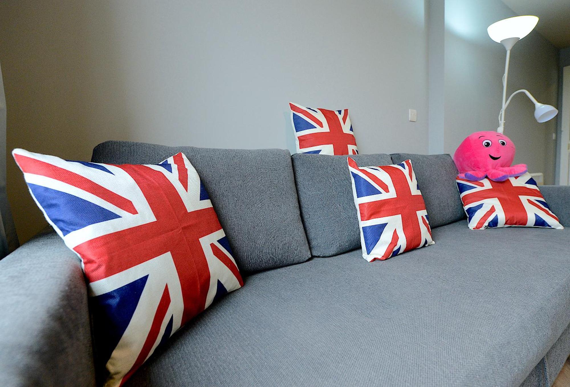 2 Bed Terraced Flat Piccadilly Line Apartamento Londres Exterior foto